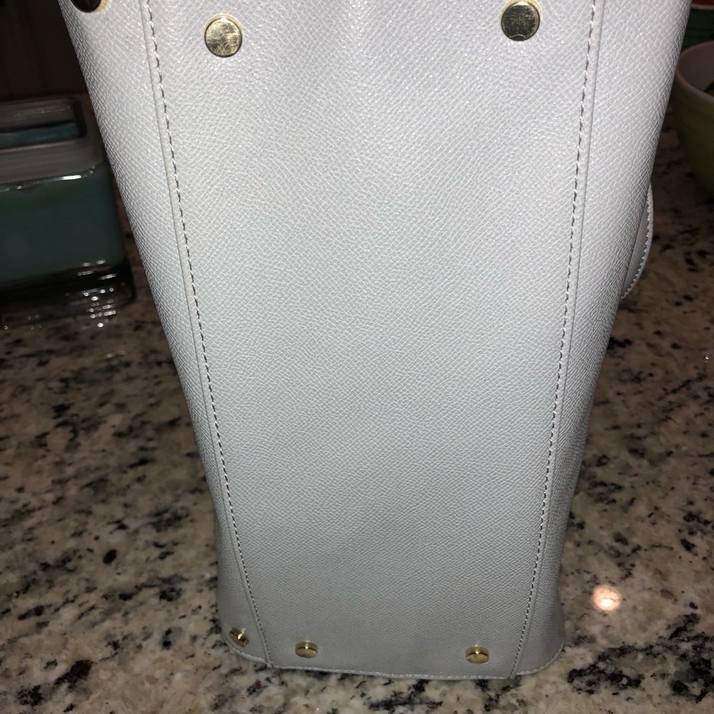 Guess purse